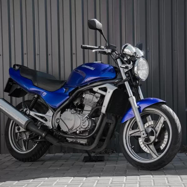 Аренда мотоцикла Kawasaki ER 5