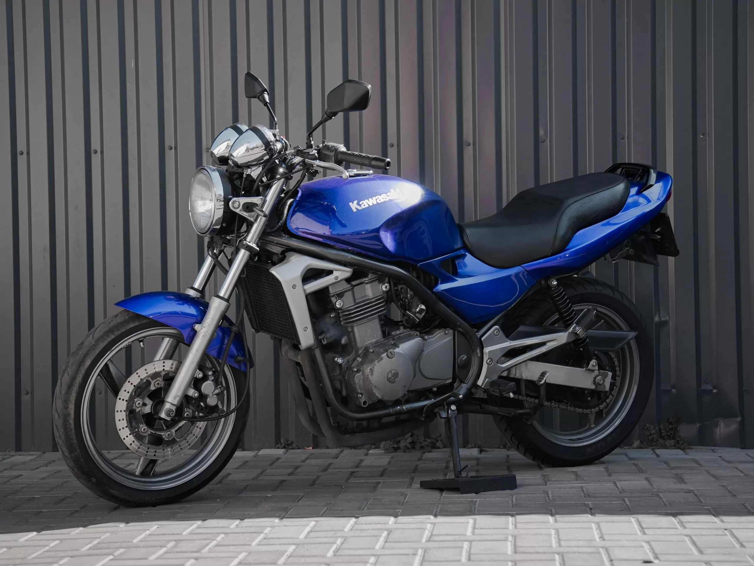 Аренда мотоцикла Kawasaki ER 5