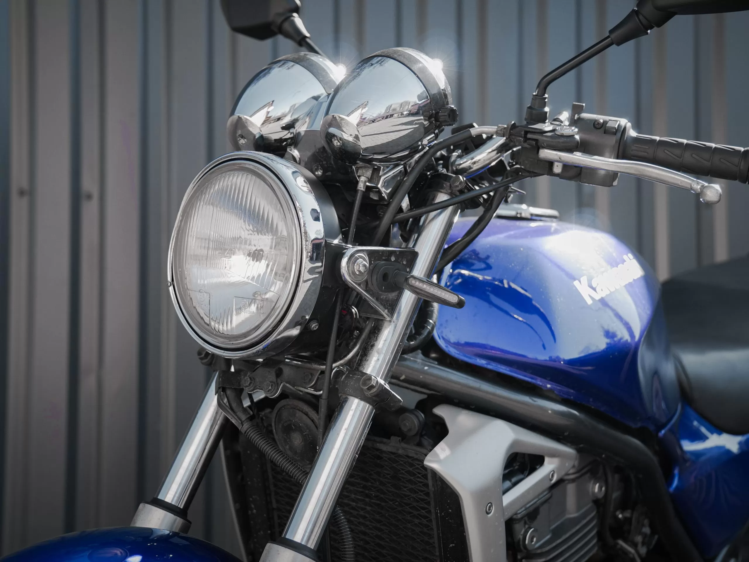 Аренда мотоцикла Kawasaki ER 5