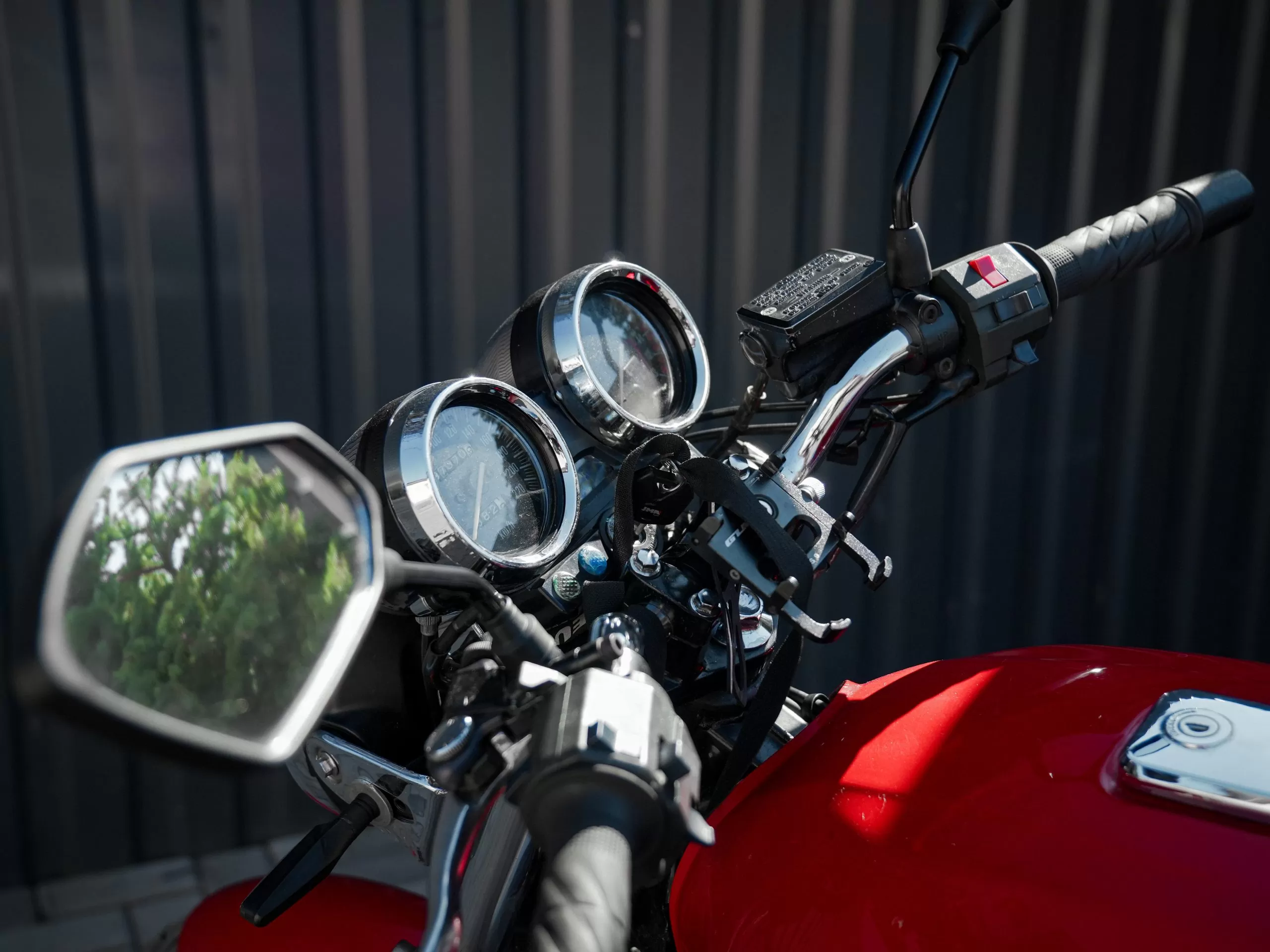 Аренда мотоцикла Kawasaki ER 5