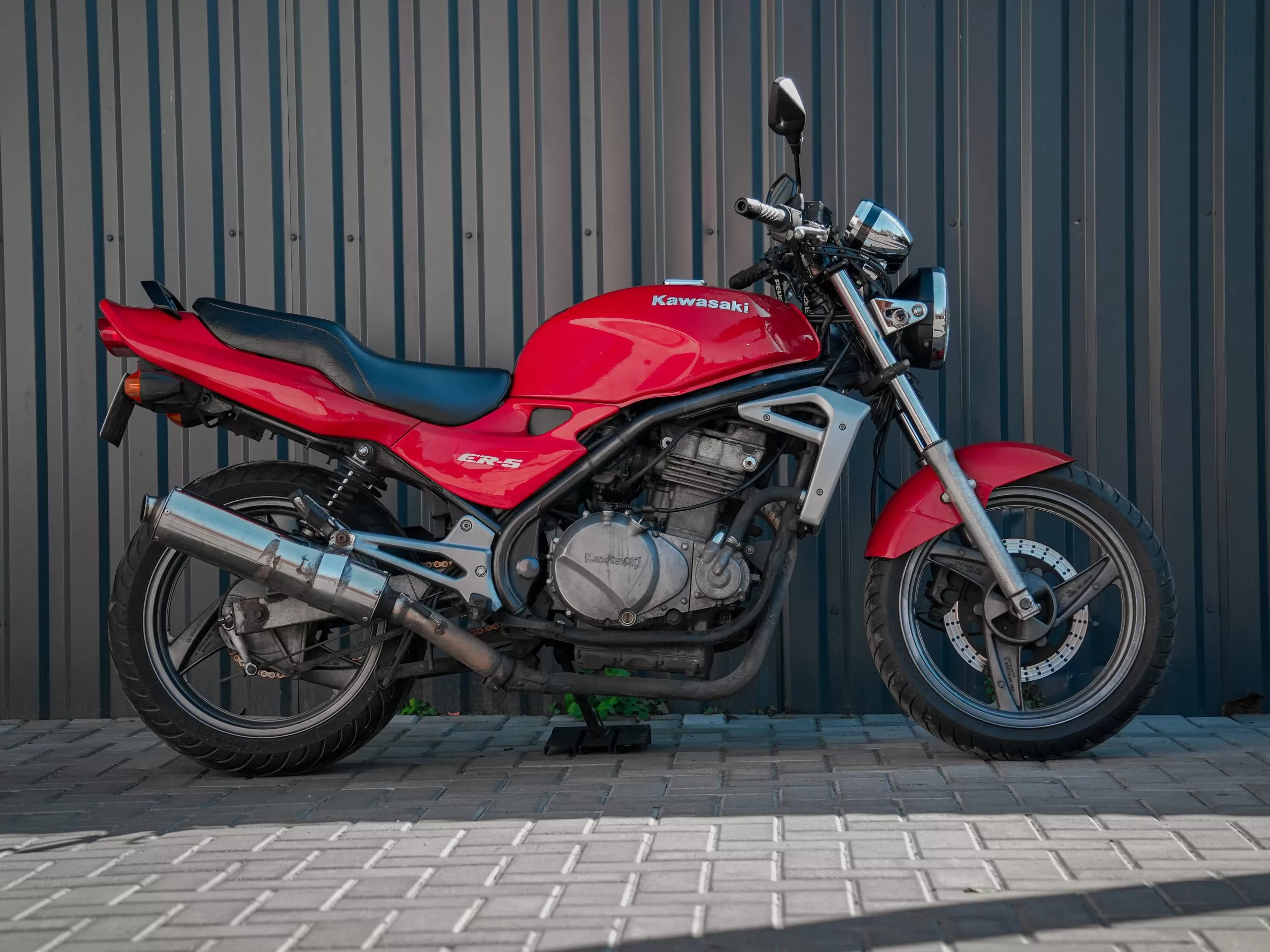 Аренда мотоцикла Kawasaki ER 5