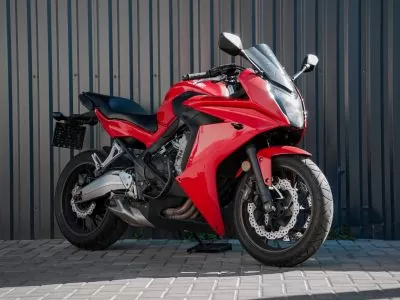 Аренда мотоцикла Honda CBR 650 F
