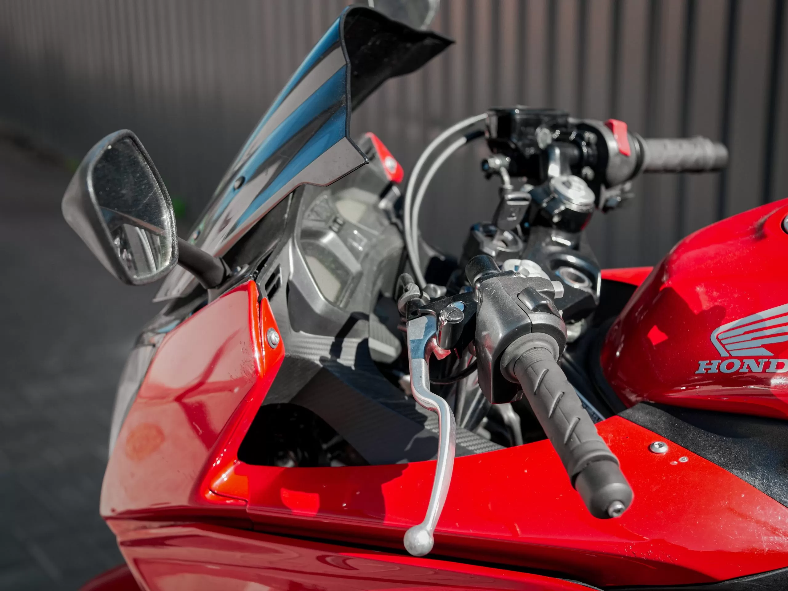 Аренда мотоцикла Honda CBR 650 F