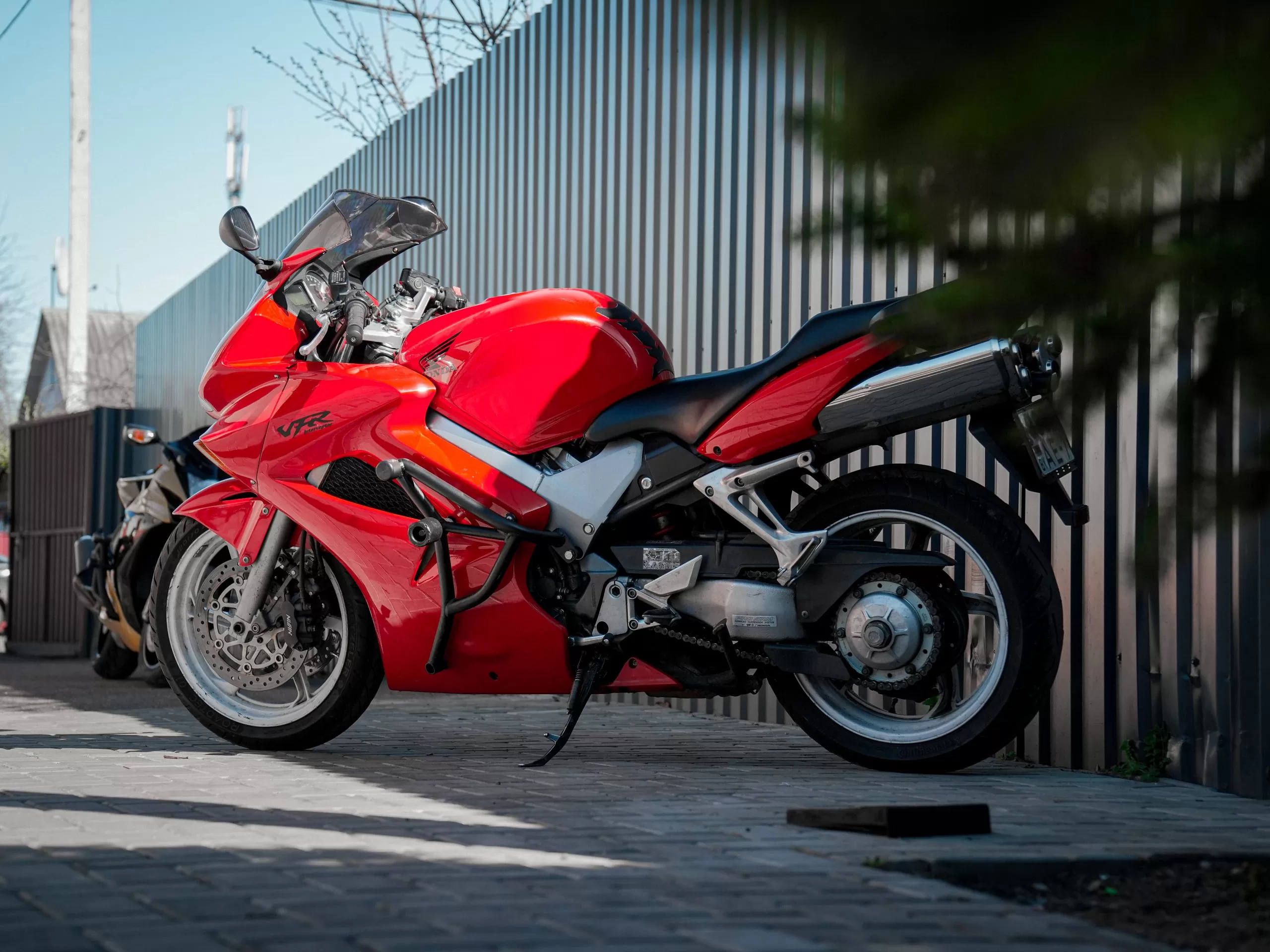 Аренда мотоцикла Honda VFR 800