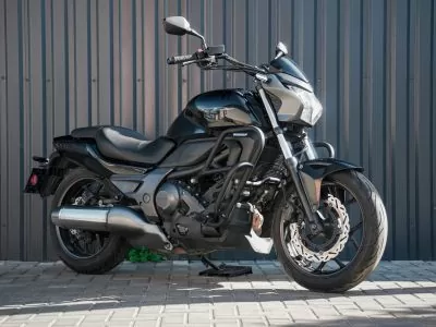 Аренда мотоцикла Honda CTX 700N