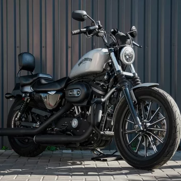 Аренда мотоцикла Harley-Davidson Sportster 883