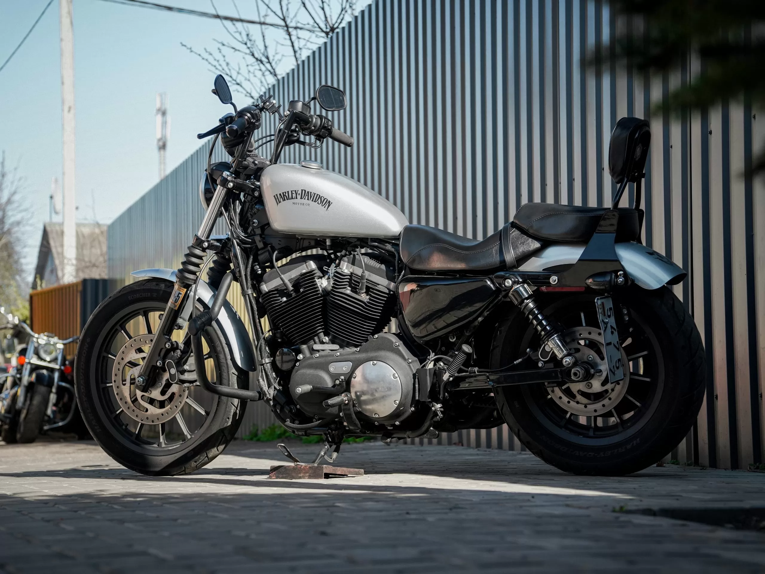 Аренда мотоцикла Harley-Davidson Sportster 883