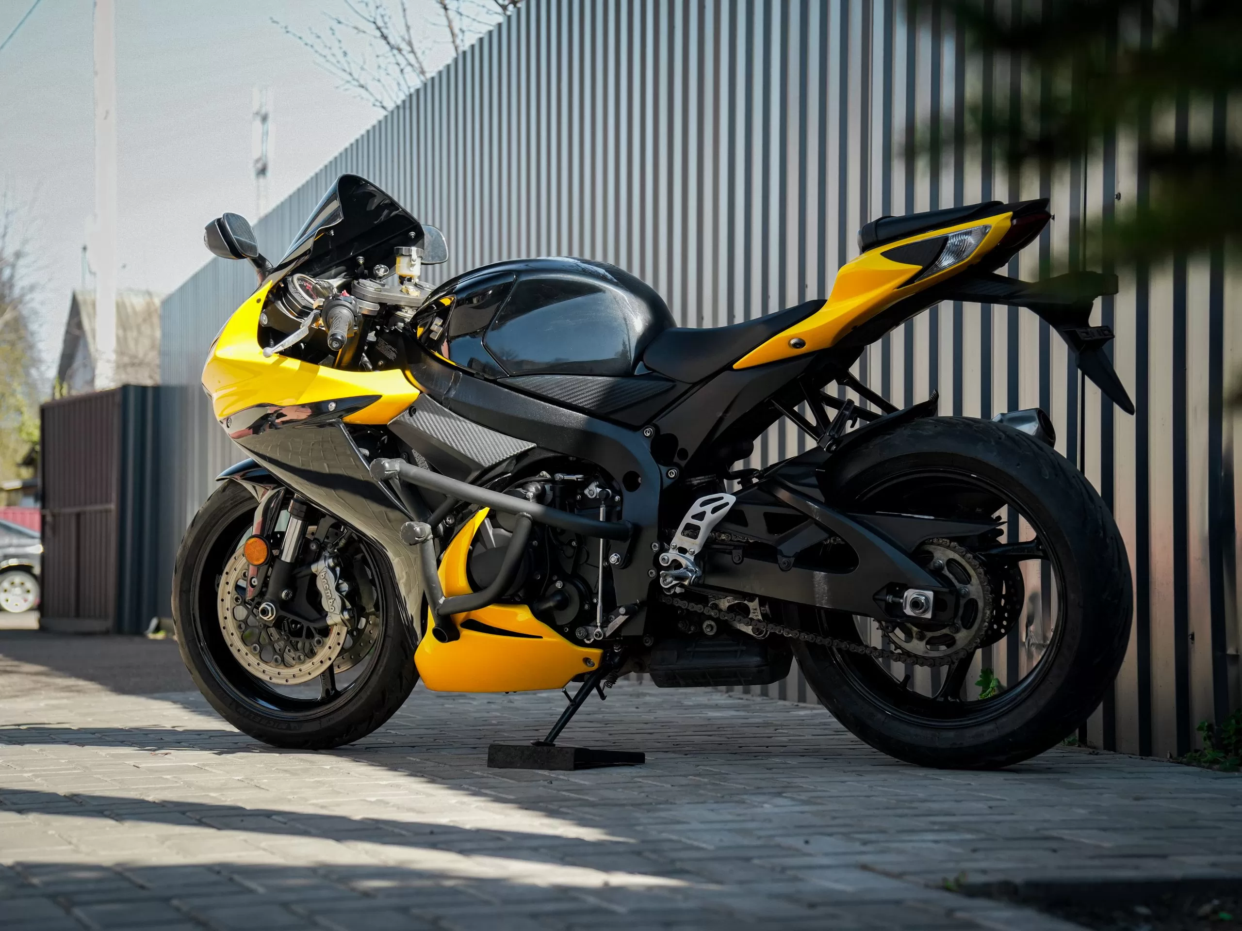 Аренда мотоцикла Suzuki GSX-R 600 (L-серия)