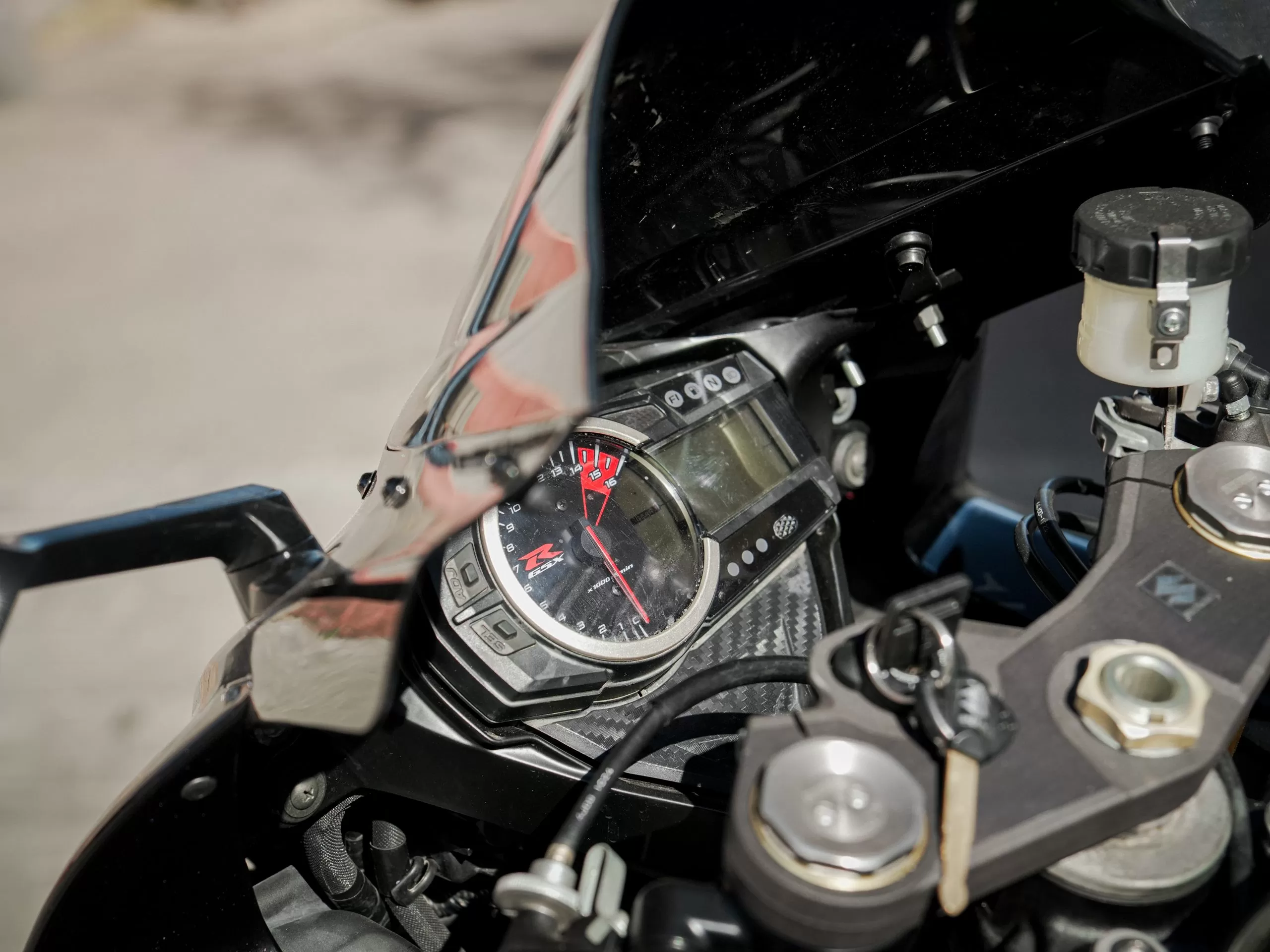 Аренда мотоцикла Suzuki GSX-R 750 (L-серия)