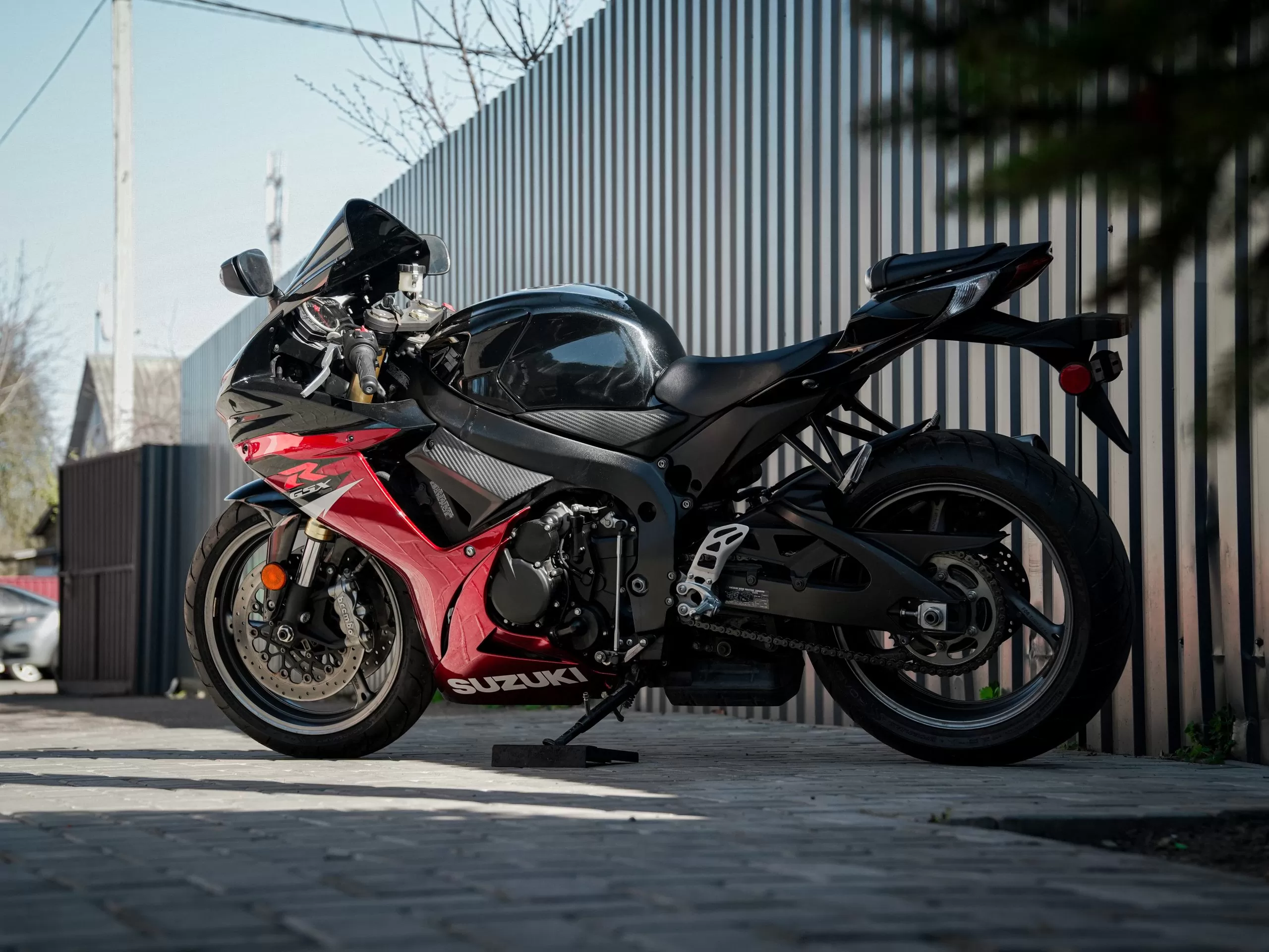 Аренда мотоцикла Suzuki GSX-R 750 (L-серия)