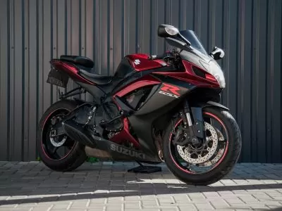 Аренда мотоцикла Suzuki GSX-R 750 (К-серия)